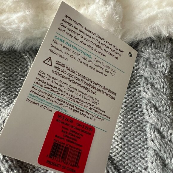 NWT | Martha Stewart Pets Grey & Silver FauxFur Collar Dog Sweater | Size Medium - Picture 5 of 6